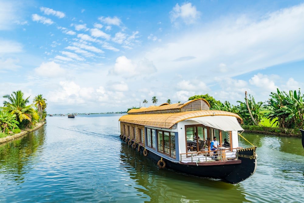 Kumarakom Luxury Backwaters